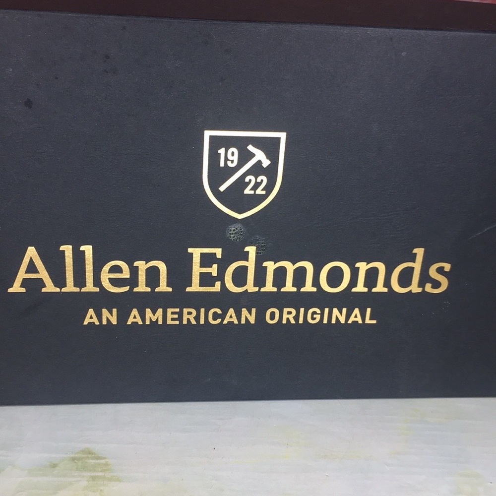 Allen Edmonds Maxfield Black and Brown Leather Tassel Loafers - Picture 9 of 11